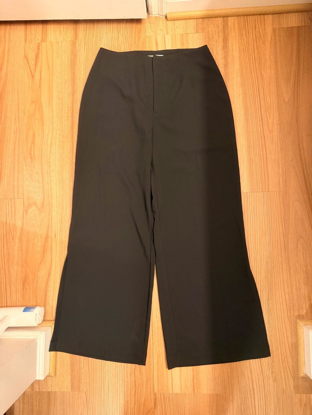 Tailored Black Wide-Leg Women's Pants